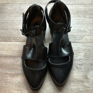 Strappy buckle flats with cut out toe and sides